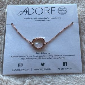 🎁BNWT Adore Signature Organic Circle bracelet